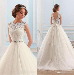 Custom Made Tulle Wedding Dresses Backless Cap Sleeves Bateau Neck Vintage Lace Beaded Chapel Train Spring Summer Bridal Wedding G2913483