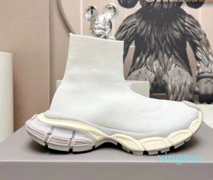 2024 Toptan En İyi Yeni Tasarımcı 3xl Sock Shoes Moda Erkek Kadınlar Kadın Nefes Alabilir Platform Sneaker Siyah Beyaz Mesh Streç Streç Spor Gündelik Ayakkabı Lüks Açık Eğitmenler