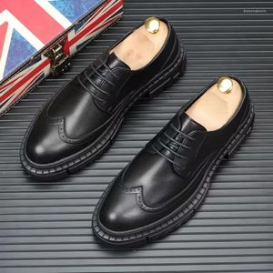 Casual Shoes England Style Men's Fashion Original Leather Wedding Prom Dresses Carving Brogue Shoe Black Trend Platform Footwear Zapato