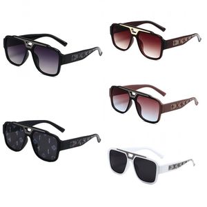 New Fashion Designer Occhiali da sole Occhiali da vista Uv400 Pilot Beach Occhiali da sole Luxury Gafas Lentes De Sol 34 Protezione solare Occhiali Uv per donna Uomo Spedizione gratuita