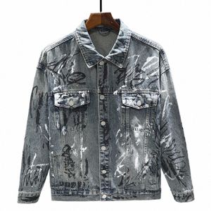 2024 New Printed Distred Vintage Denim Jacket Men's Fi Graffiti Hip Hop Lapel Coat Male Butt Jeans Jackets L08J#