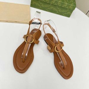 Neue Wohnungen Sandale Frauen Schuhe Kanal 2024 Sommer Strand Clip Toe Slides Luxus Marke Designer Flip-Flops Stepp Kette Sandalen niedrigen Absatz Frauen Hausschuhe