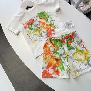 ベビー服セットキッズデザイナーTシャツの子供ショートパンツ幼児カジュアルカジュアルキッドラグジュアリートラックスーツガールズボーイズ漫画2PCSセットCXD2403224-12