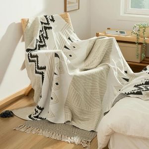 Coperte 2024 Bohemian Home Decor Lavorato a maglia Marocco Modello Jacquard Nappa Puro cotone Divano TV Letto Morbida coperta da tiro all'uncinetto