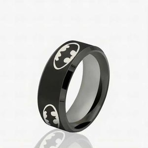 Band Rings 8mm Fashion Laser Bat Ring Stainless Steel Mens Anti Stress Lucky Jewelry Gift Wholesale J240326