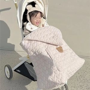 Vintervagn filt fleece varm född swaddle spädbarn tillbehör quiltad vindtät kappband wrap quilt cover 240313
