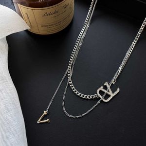 Pendant Necklaces Classic Style Letter Pendant Necklace Luxury Style Womens Jewelry Long Chain 925 Silver Plated Boutique Necklace High Quality Love Gift Jewelry Y