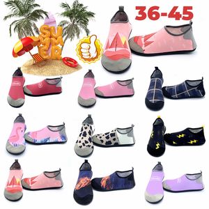 Athletic Shoes Gai Sandals Men and Women Wading Shoe Barefoots Swim Sport Water Shoe Outdoor Beach Andal Par Creek Shoes Storlekar 35-46 EUR