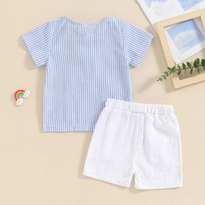 Set di abbigliamento 2 pezzi Completi estivi per neonato T-shirt con stampa a righe a maniche corte Pantaloncini con bottoni Set vestiti per bambini