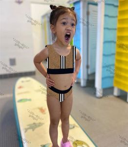 Khaki słodkie modne odzież kąpielowa Hipster wysokiej jakości Girl039s projektant Onepieces Swimsuits Outdoor Kidsury Luksus Tkanina noszenie Plus S9221775