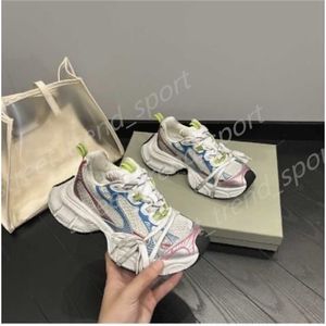2024 Sapatos Casuais Triple S Track 3.0 Sneakers Transparente Nitrogênio Crystal Outsole Running Shoes Mens Womens Trainers Preto Branco Verde Tamanho 35-45 P37