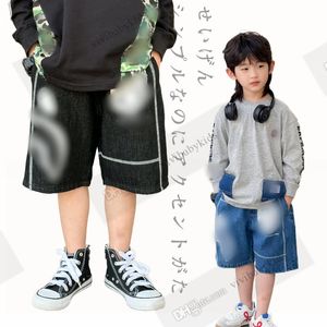 Fashion boys cartoon letter printed shorts kids double pocket half shorts 2024 summer children loose casual short pants Z7360