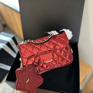 Gwiazdy torba skórzana designerka damska torba na ramię Patent skórzany kontrola Diamond Złote sprzęt metal C Blugi luksusowa torebka Matelasse łańcuch crossbody torebka makijażu 20 cm