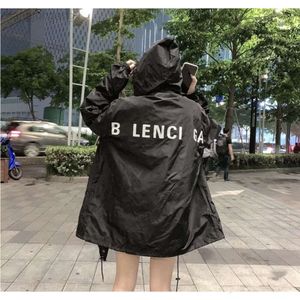 24SS Desginer Balanciaganess Hoodie Baleciaga Tidig Autumn New B Family Letter Printing Mesh Red High Collar Thin Style Charge Mens and Womens Windbreaker Hooded JA