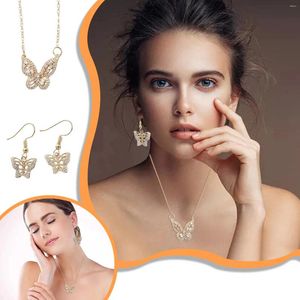 Set di orecchini per collana, gioielli in rame trasparente con micro inserti in zirconi e accessori a forma di farfalla