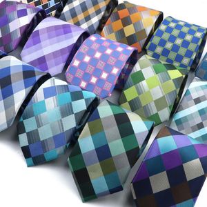 Papillon Moda Plaid lucido Cravatta da uomo Blu Viola Cravatta di alta qualità Fit Business Office Gentlemen Camicia formale Cravatta Accessori