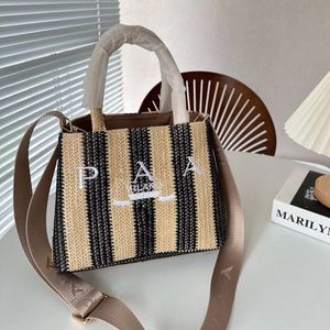 Мода P Женские дизайнерские треугольники винтажная сумка бродяга сумка высокого качества роскошные сумки для соломы
