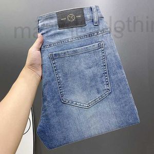 Jeans da uomo Designer 2024 Nuova primavera Relar Straight Fit Lavaggio ad acqua Micro elastico di fascia alta BWL2 K0YB