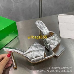 Lido Mule Sandals Botteg Veneta Slippers Gaoding 2024 Springsummer Новые высокие каблуки Lingge Slippers для женщин с открытыми пальцами