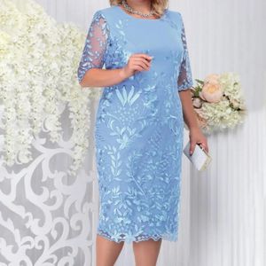 Midi Dress Beautiful Skintouch Women Crochet Flower Leaves Lace Stitching Oversized Gown Female Clothing Plus Size 240319