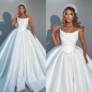 Prinzessin Ballkleid Hochzeitskleid für die Braut trägerloses Satin Brautkleider Brautkleider Vestido De Noiva Falten Rüschen klassische Robe Mariage