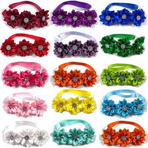 Dog Apparel 50/100pcs Pet Bow Ties Flowers Collar With Shiny Rhinestones Bright Color Small Middle Neckties Supplies Accessories