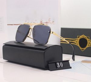 Topquality Model Designer Solglasögon Mens Mens Metal Vintage Fashion Style Designer Black Sunglass MenallMatch UV 400 Lens COM5577759