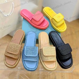 Designer Monolith Häkeln Frauen Strohwebe Slipper Schnalle Sandale Plattform Raffias Slipper Sommer Flat Heel Outdoor Pool Sliders Beach Schuh