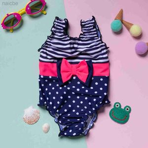 Endelar Nyfödda flickor Siamese Swimsuit Backless Stripe Summer Swimming Sleeveless Print One Piece Bathing Suit Praia Infantil 24327