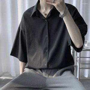 Homens camisetas Verão Ice Silk T-shirt para homens Top Diário Roupas Casuais Vintage Coreano Ins Solto Roupas de Grandes Dimensões Tendência Mangas Curtas