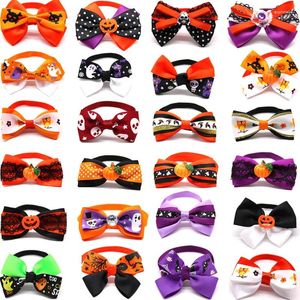 Vestuário para cães Halloween Pet Decoração Gravata borboleta Pet-acessórios Engraçado Coleira de gato Tamanho ajustável Pug Filhote de cachorro 50pcs