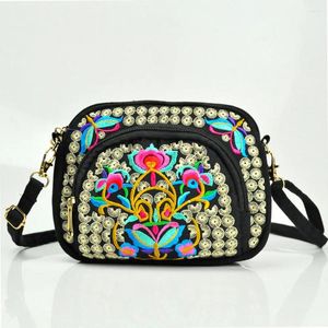 Axelväskor broderier blommor kvinnor messenger väska hmong vintage kinesisk nationell stil crossbody boho hippie rese strand