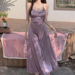 Casual Dresses 2024 Summer Sexy Open Back Satin Suspender Dress Holiday Fashion Halter Backless Black Purple A Line Strap Club Long