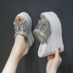 Summer Rhinestone Wedges Heel Women tofflor Platform Peep Toe Höjd ökar bilderna Sexiga damskor Zapatos de Mujer 240321