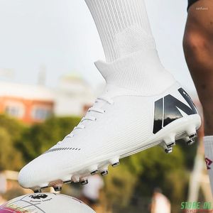 أحذية كرة القدم الأمريكية رجال الأطفال المبطنون أحذية التدريب في الهواء الطلق أحذية رياضية طويلة رياضة كرة القدم العشب FUTSAL 35-44