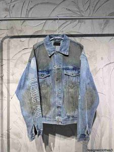 Designer High version B family SS23 spray painted distressed letter denim jacket OS loose fit unisex denim jacket 8U31