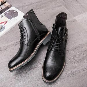 Casual Shoes Autumn Men Boots Big Size 38-47 Vintage Brogue College Style Fashion Lace-up Warm For Man Brown