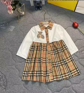 女の子のドレス23SSキッズデザイナー服ガールドレスラペルエラスティックスリーブ格子縞の作品刺繍プリーツシャツ高品質のドロップデビューDHRBZ