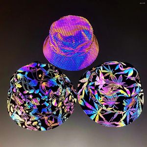 Berets Snakeskin Rainbow Color Reflexivo Bucket Hat Homens Mulheres Punk Hip Hop Nightclub Party Refletir Luz Chapéus