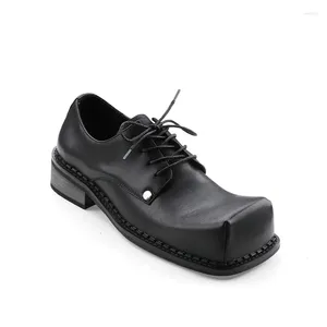 Freizeitschuhe, ein Blickfang!Super Big Square Toe Eigenartige Herren-Oxfords Ruffian Street Corner Young Guy Special Derby