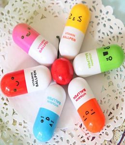 Lovely Kawaii Pill Shape Retractable Ballpoint Pen Cute learning stationery Student prize vitamin pill novelty ballpen 2413300