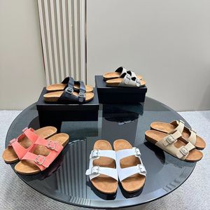 أزياء Jimmy Sandal Designer Women Bostons تسد الصندل Slogers Slippers Cork Flat Fashion Summer Leather Slide مفضلة الشاطئ أحذية غير رسمية الحجم 35-41