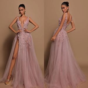 Pink A Line Evening Dresses Elegant V Neck Pearls Prom Dress Split Backless Long Dresses för speciella tillfällen