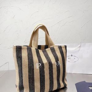 Designer Tote for Women's Straw Weave Raffias Top Handle Beach Shopper Weekender Clutch Bags Herr Fashion Crossbody Shoulder Bag