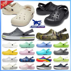 Sandali Classic Baya Foderato Clog Fuzz Strap Designer Sandalo Uomo Donna Bambini Scivoli Pantofole Spiaggia Scarpe impermeabili All'aperto Scarpe da ginnastica per interni Spedizione gratuita