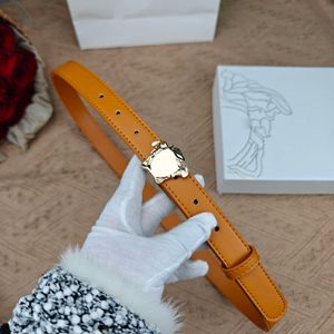 Cintura da uomo di design Larghezza 2,5 cm Cintura classica con fibbia liscia da donna Cintura accessoria di moda Pelle di alta qualità con abito Cintura di jeans casual All'ingrosso