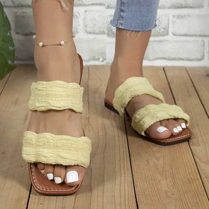 Slippers Slippers Womens For Summer 2023 Fasion Flat Women Outdoor Ladies Soft Comfort Beac Sandals Slip On Soes Plus Size H24032696KK