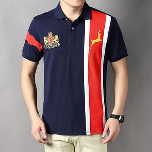 Designer's New Product Debut: Short-Sleeved Embroidered T-shirt, Displaying Oriental Aesthetics