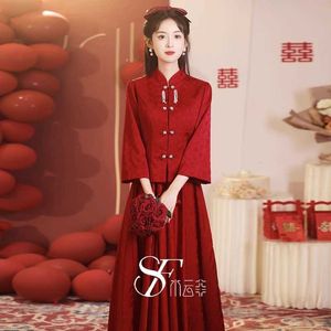 新しい秋と冬の長袖チョンサムウェディングドレスハイエンドの女性の花嫁のための中国スタイルのトースト服