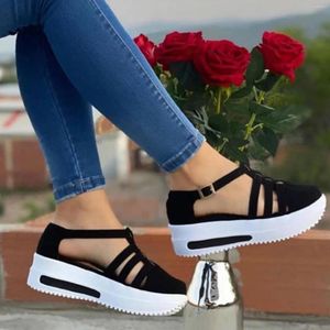 Sandalen Sommerplattform für Frauen Roman Plus Size weibliche Schuhe schließen Zehenkeil Frauen im Freien Damen lässig